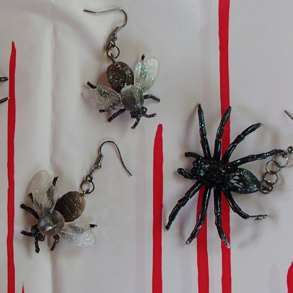 Fly Glitter Earrings Insect Halloween Handcrafted Entomology… - Picture 8 of 12